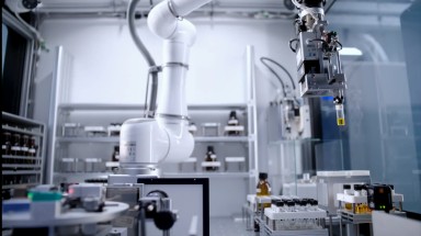XtalPi Technology Catalyst Synthesis Workstation Successfully Delivered!